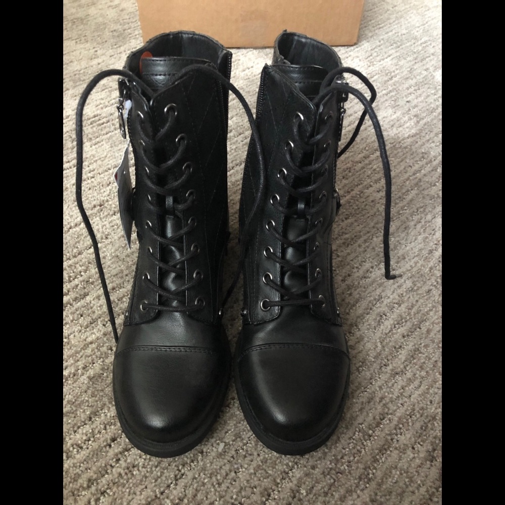 Black combat guess boots!